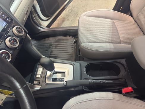 Used 2018 Subaru Forester 2.5i Premium w/ Popular Package #3A AWD/4WD image 23