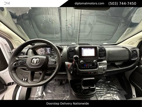 Used 2023 RAM ProMaster 2500 image 21