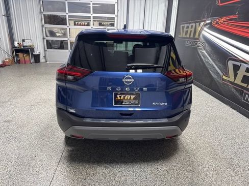 Used 2023 Nissan Rogue SV AWD/4WD image 18