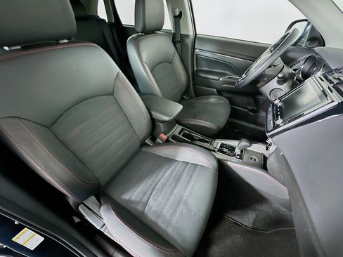 Used 2025 Mitsubishi Outlander Sport ES image 29