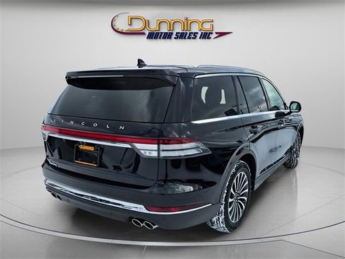 Used 2022 Lincoln Aviator Reserve image 7