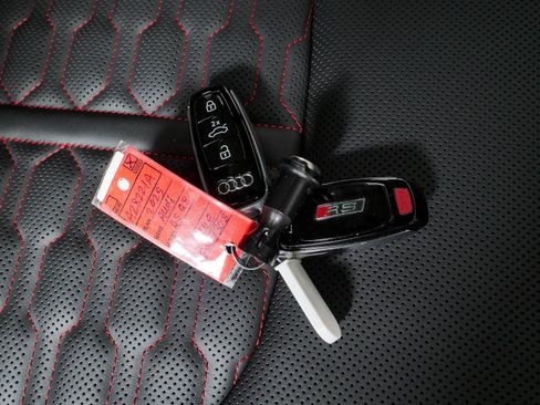 Used 2025 Audi RS Q8 performance AWD/4WD image 28