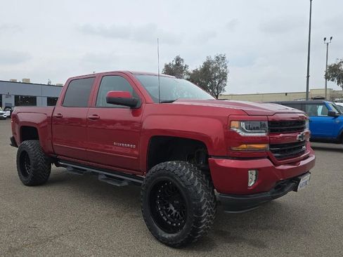 Used 2018 Chevrolet Silverado 1500 LT w/ All Star Edition AWD/4WD image 1