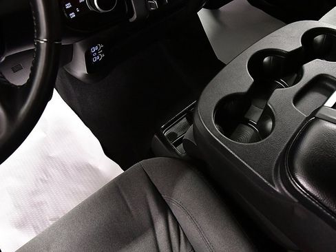 Used 2024 RAM 2500 Big Horn image 23