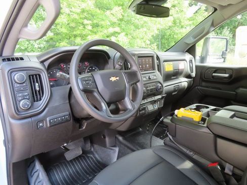 New 2025 Chevrolet Silverado 3500 W/T w/ WT Convenience Package AWD/4WD image 19