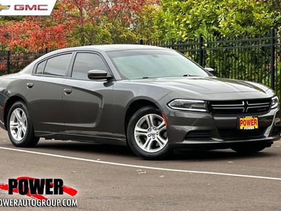 Used 2016 Dodge Charger SE