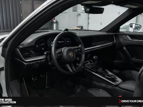 Used 2022 Porsche 911 Carrera S w/ Premium Package image 13