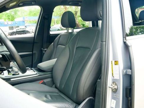 Used 2020 Audi Q7 3.0T Premium Plus w/ Premium Plus Package AWD/4WD image 20