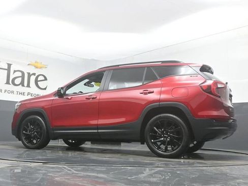 Used 2023 GMC Terrain SLE w/ Driver Convenience Package image 54