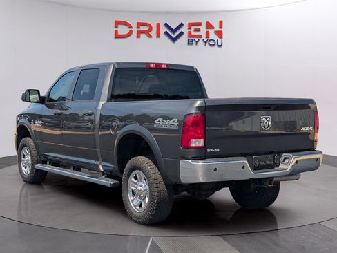 Used 2018 RAM 2500 Tradesman w/ Chrome Appearance Group AWD/4WD image 3
