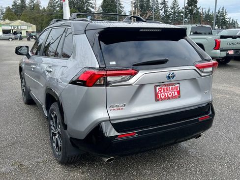 Used 2024 Toyota RAV4 XSE w/ Weather Package image 9