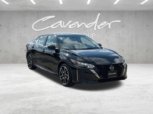 New 2025 Nissan Sentra SR w/ SR Premium Package image 2