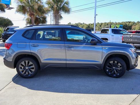 Used 2024 Volkswagen Taos S image 20