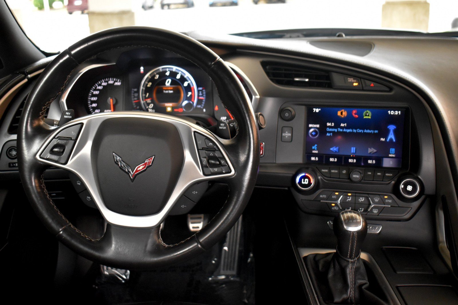 Used 2015 Chevrolet Corvette Stingray Coupe w/ ZF1 Appearance Package RWD image 18