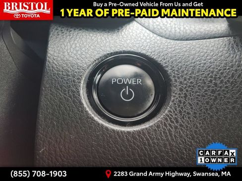 Used 2025 Toyota Camry SE FWD image 29