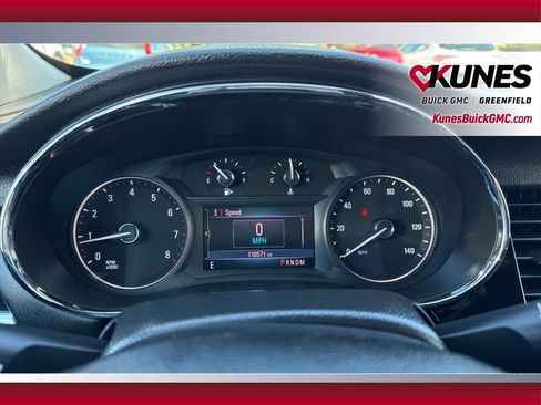 Used 2020 Buick Encore Preferred FWD image 18