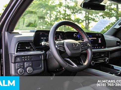 Used 2026 Chevrolet Suburban RST w/ Comfort Package AWD/4WD image 25