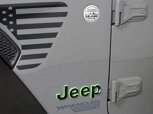Used 2019 Jeep Wrangler Unlimited Sport S image 37