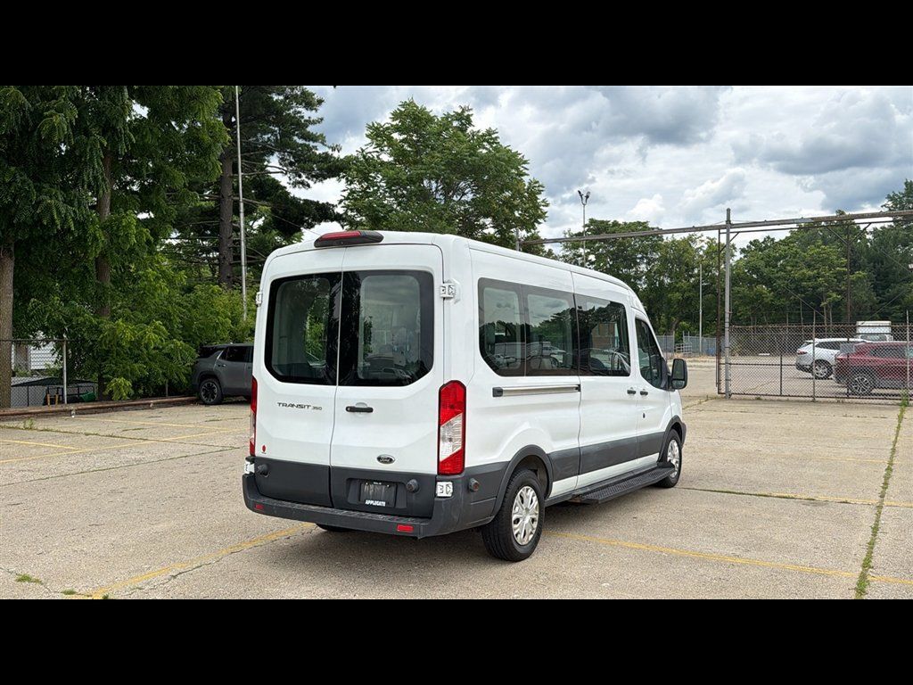 Used 2018 Ford Transit 350 XL RWD image 5