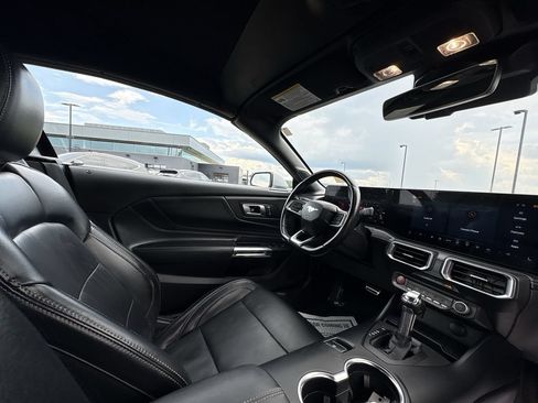 Used 2024 Ford Mustang Premium RWD image 15