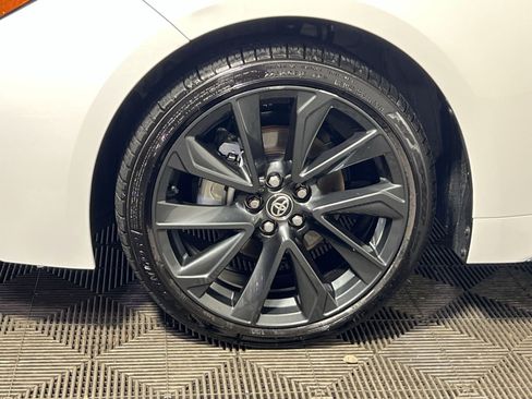 Used 2026 Toyota Corolla SE FWD image 12