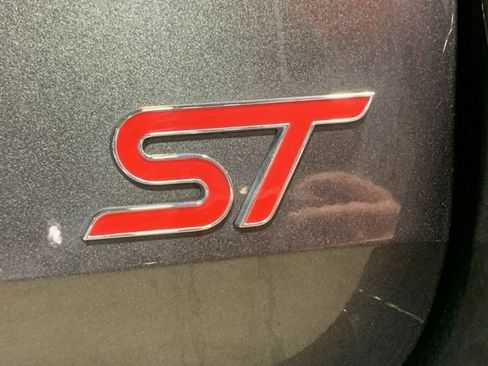 Used 2020 Ford Explorer ST w/ ST Street Pack AWD/4WD image 18