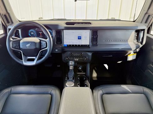 New 2025 Ford Bronco Big Bend w/ Black Diamond Package image 31