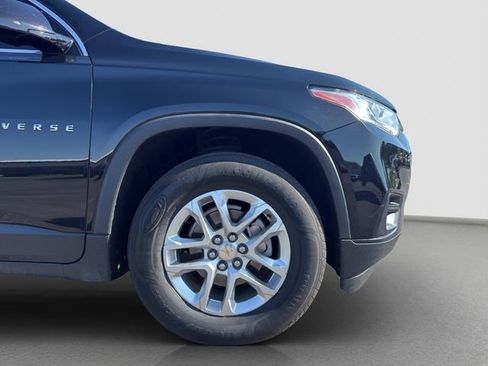 Used 2020 Chevrolet Traverse LS FWD image 21