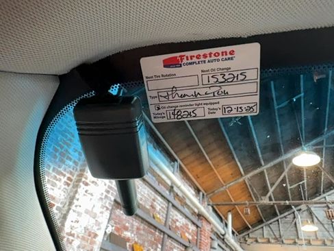 Used 2017 Subaru Outback 2.5i Premium image 42