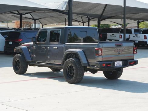 Used 2021 Jeep Gladiator Rubicon AWD/4WD image 3