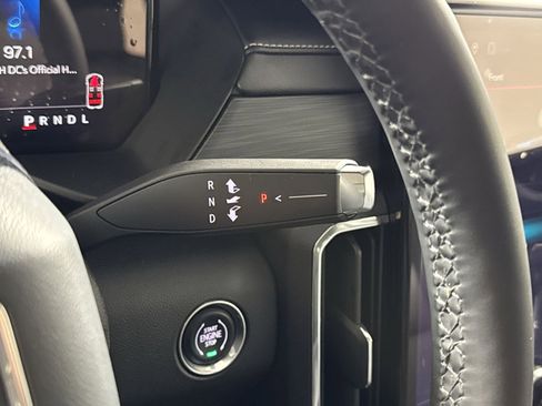 Used 2024 GMC Acadia Elevation w/ Black Edition image 22