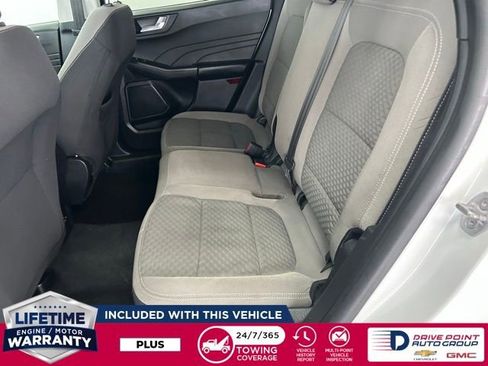 Used 2021 Ford Escape SE image 25