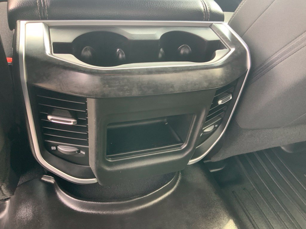 Certified 2020 RAM 2500 Big Horn w/ Night Edition AWD/4WD image 20