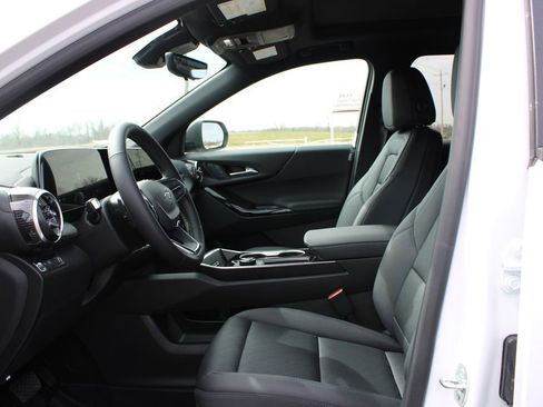 New 2026 Chevrolet Equinox LT image 22