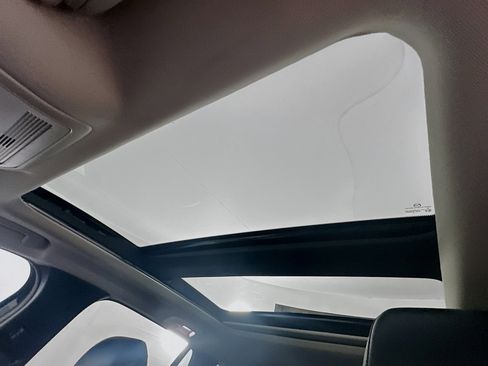 Used 2025 MAZDA CX-50 AWD 2.5 Hybrid w/ Premium Pkg image 27