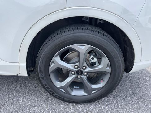 Used 2023 Ford Escape ST-Line w/ Tech Pack #1 FWD image 11