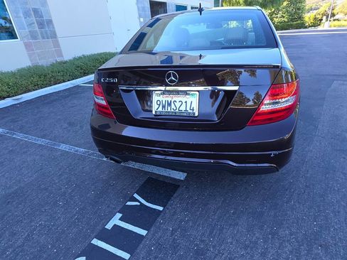 Used 2012 Mercedes-Benz C 250 Sedan image 19