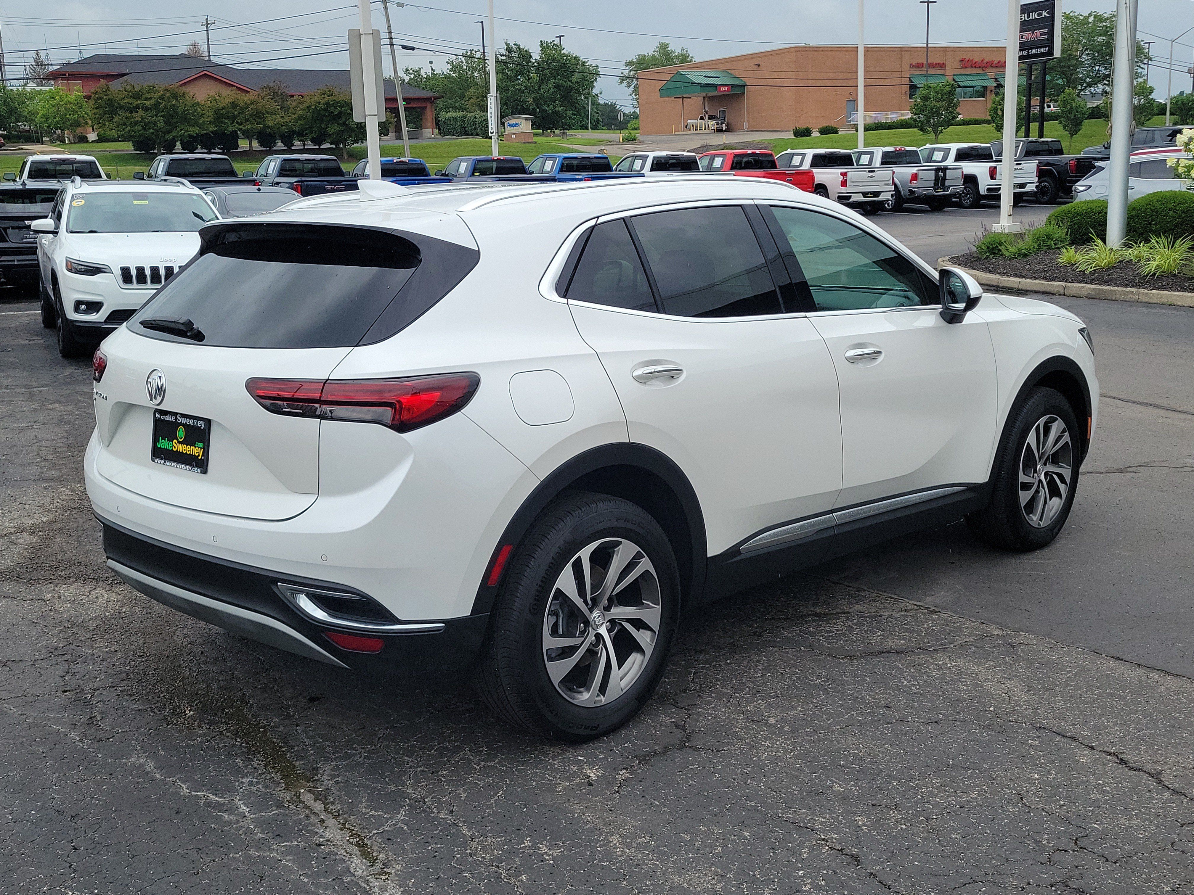 Used 2023 Buick Envision Essence AWD/4WD image 4
