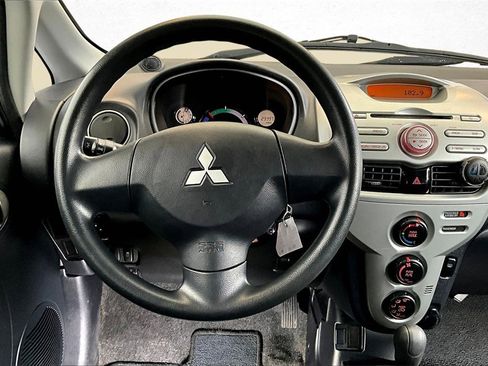 Used 2012 Mitsubishi i ES image 6