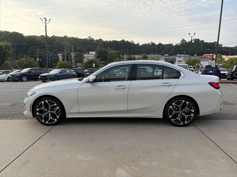 Used 2026 BMW 330i Sedan RWD image 5
