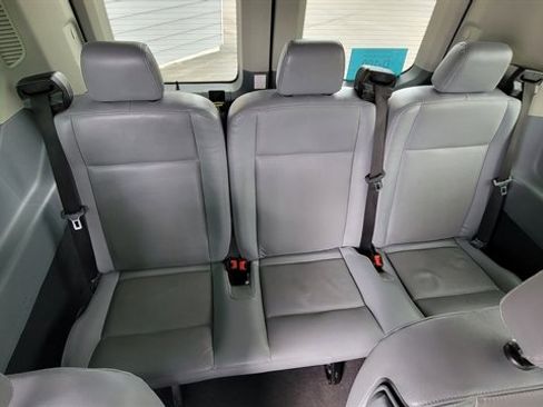 Used 2015 Ford Transit 150 XLT RWD image 46