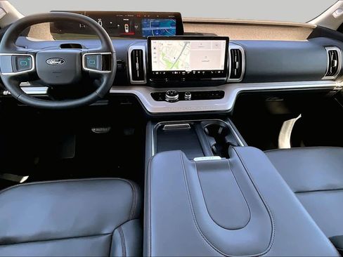 Certified 2025 Ford Expedition Active RWD image 16