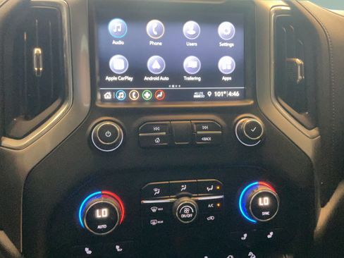 Used 2019 Chevrolet Silverado 1500 LT Trail Boss AWD/4WD image 13