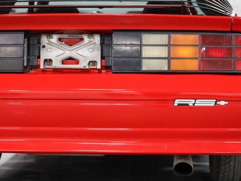 Used 1991 Chevrolet Camaro RS RWD image 22