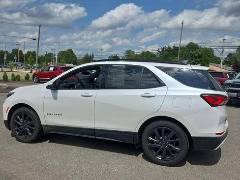 Used 2022 Chevrolet Equinox RS w/ RS Leather Package AWD/4WD image 1