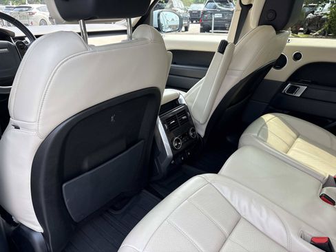Used 2019 Land Rover Range Rover Sport HSE AWD/4WD image 32