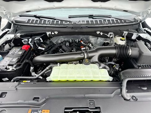 New 2026 Lincoln Navigator Reserve w/ Jet Appearance Package AWD/4WD image 26