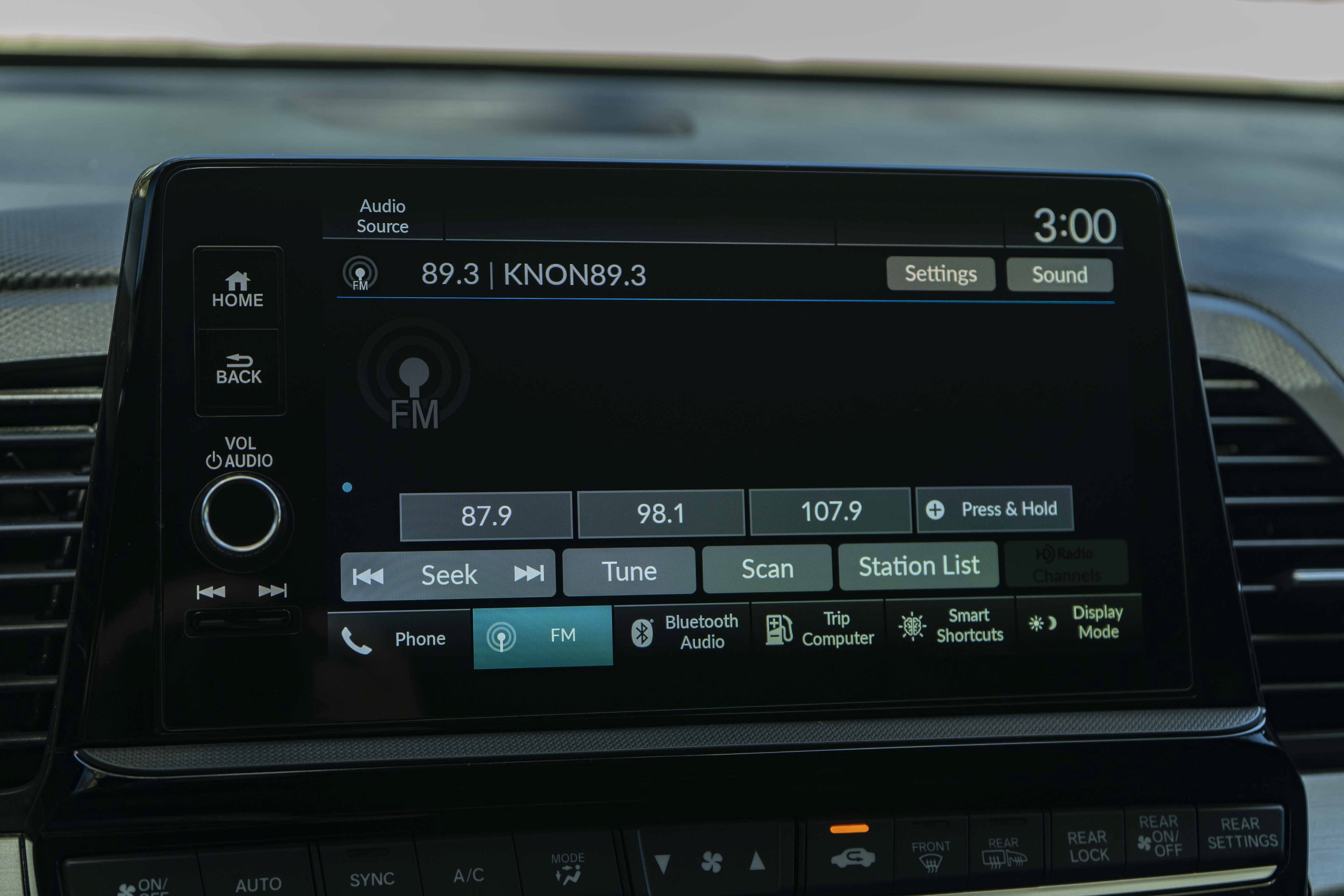 Used 2025 Honda Odyssey Sport-L image 30