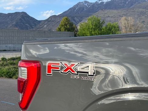 Used 2021 Ford F150 Lariat w/ Equipment Group 502A High image 13