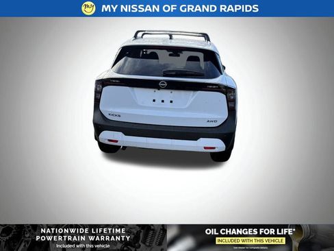 New 2026 Nissan Kicks SV w/ Cold Weather Package image 4